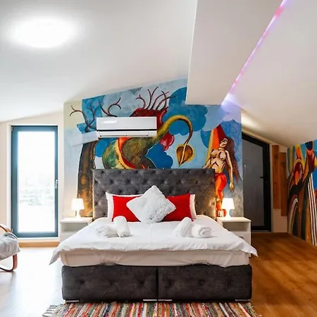Apartment Artistic Loft With Amazing View Plovdiv