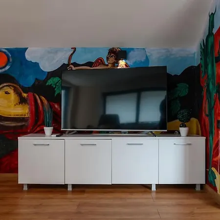 Artistic Loft With Amazing View
