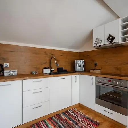 Artistic Loft With Amazing View Plovdiv