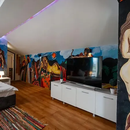 Apartment Artistic Loft With Amazing View